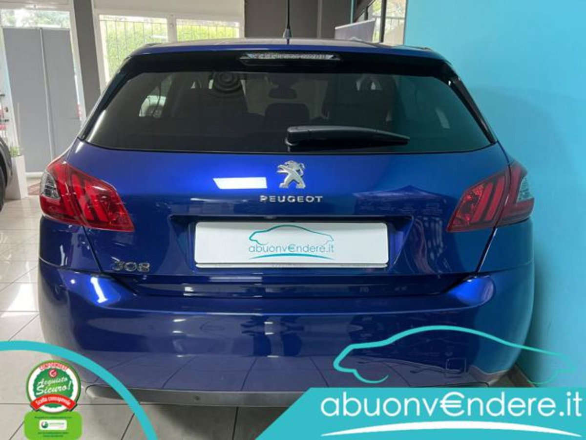 Peugeot 308 PureTech Turbo 130 S&S Allure Pack (7)