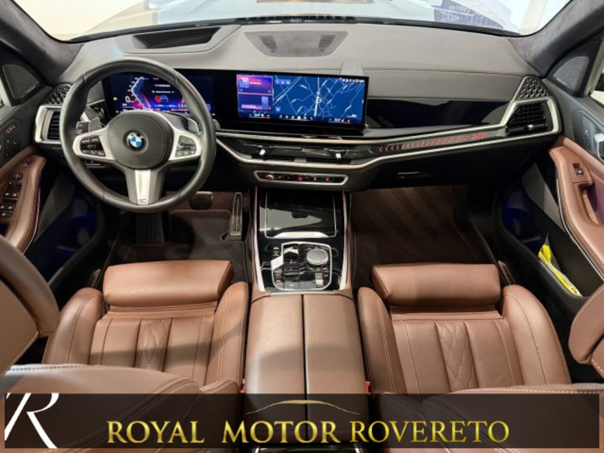 BMW X7 xDrive40d 48V (14)
