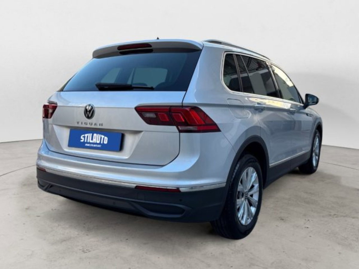 Volkswagen Tiguan 2.0 TDI 150 CV SCR DSG 4MOTION Life (5)