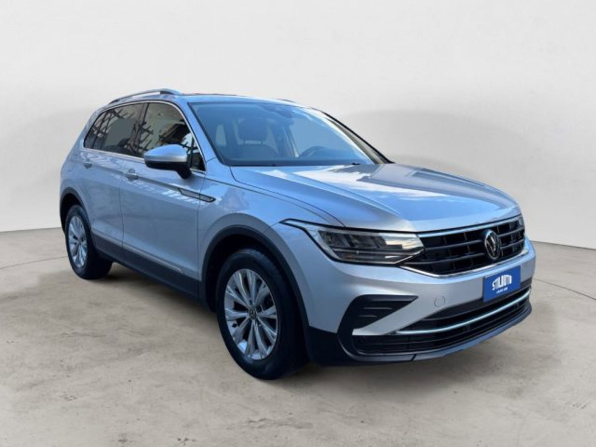 Volkswagen Tiguan 2.0 TDI 150 CV SCR DSG 4MOTION Life (6)