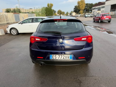 Alfa Romeo Giulietta 1.6 JTDm-2 Exclusive (14)