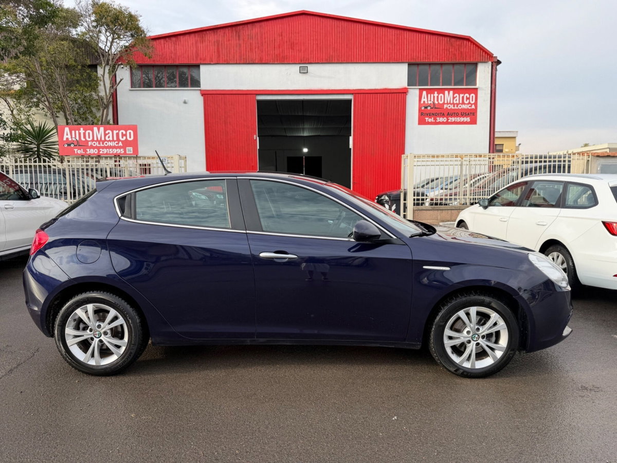 Alfa Romeo Giulietta 1.6 JTDm-2 Exclusive (20)