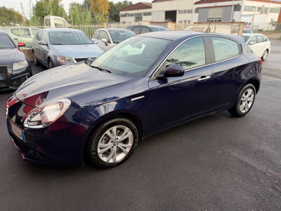 Alfa Romeo Giulietta 1.6 JTDm-2 Exclusive (7)