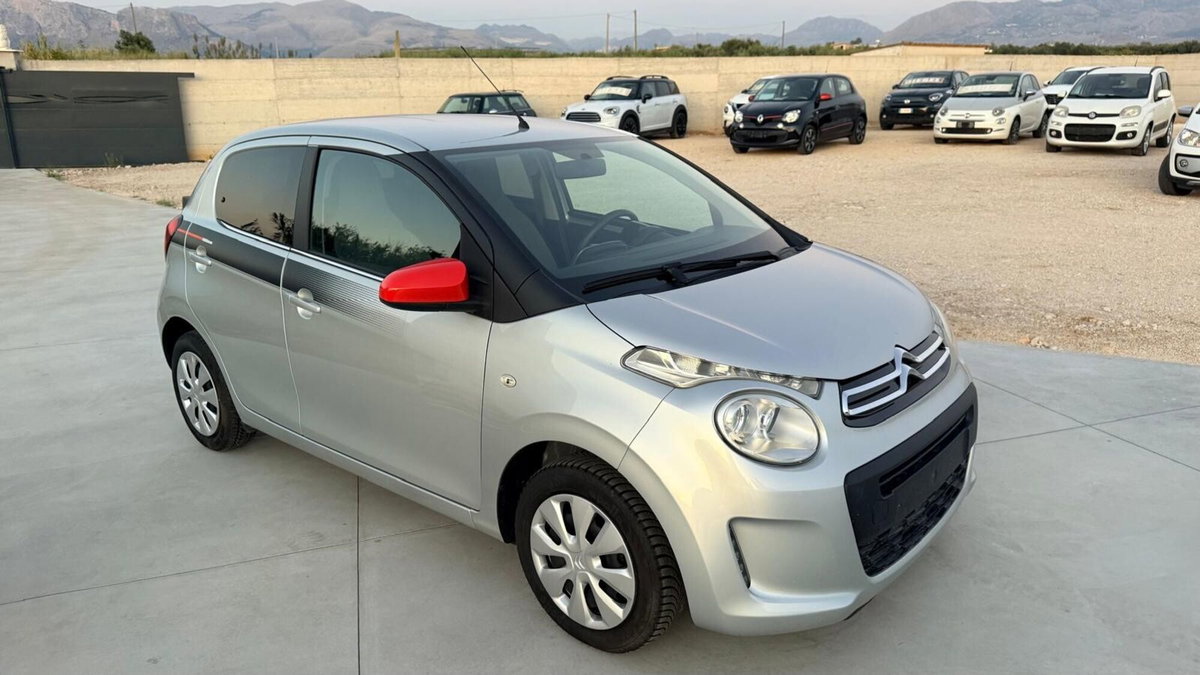 Citroen C1 C1 PureTech 82 5 porte Shine (2)