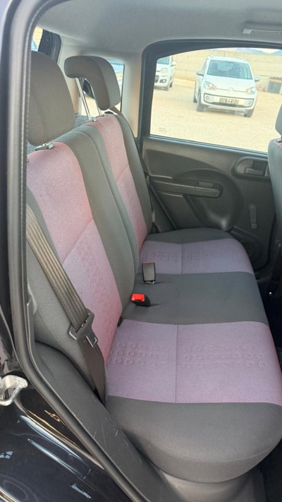 Fiat Panda 1.2 Emotion (16)