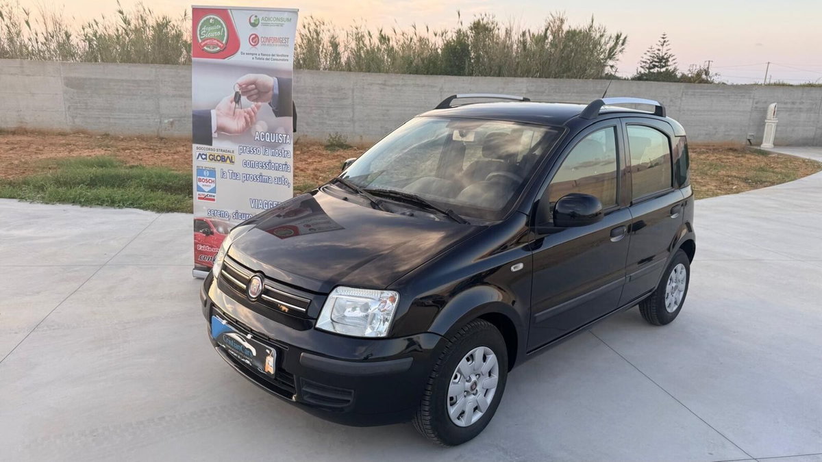 Fiat Panda 1.2 Emotion (2)