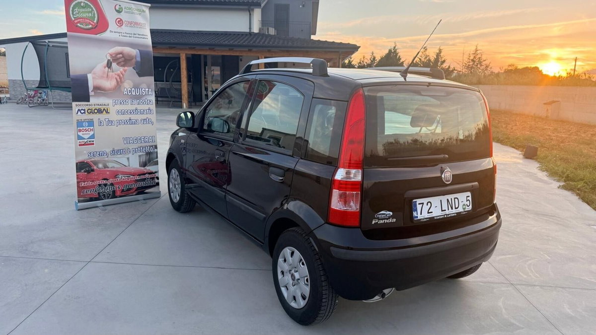 Fiat Panda 1.2 Emotion (6)