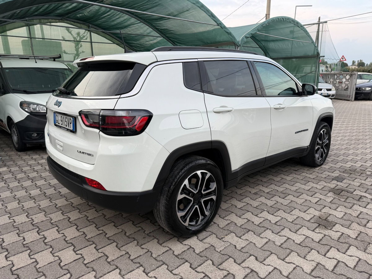 Jeep Compass 1.3 T4 190CV PHEV AT6 4xe Business Plus (6)