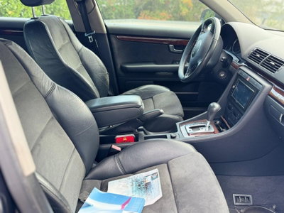 Audi A4 2.5 V6 TDI/180 CV cat quattro (7)