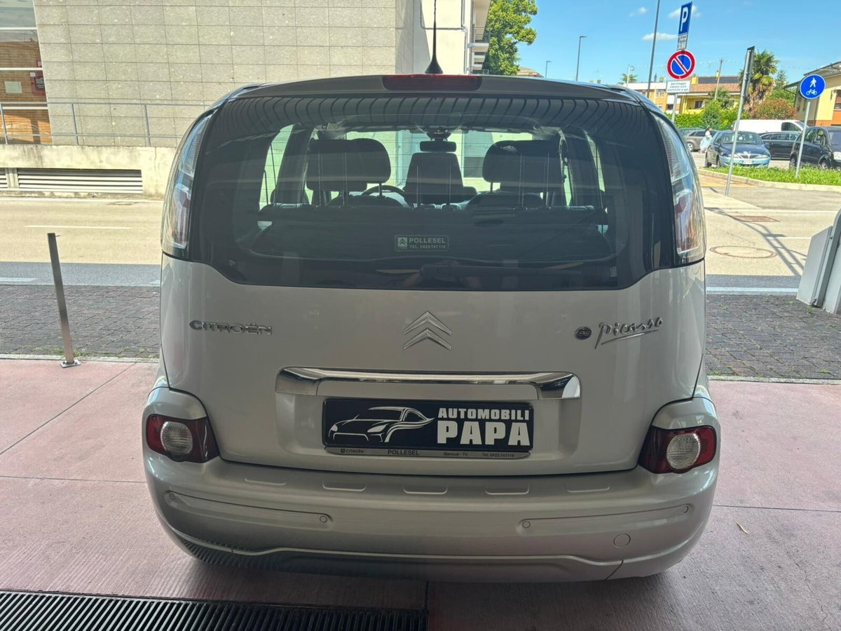 Citroen C3 Picasso 1.4 VTi 95 Exclusive Style (8)