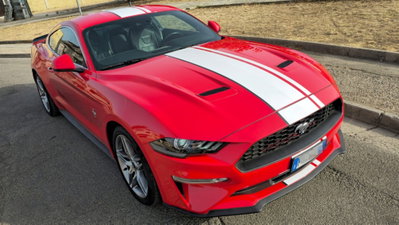 Ford Mustang Coupé Fastback 2.3 EcoBoost aut. usata
