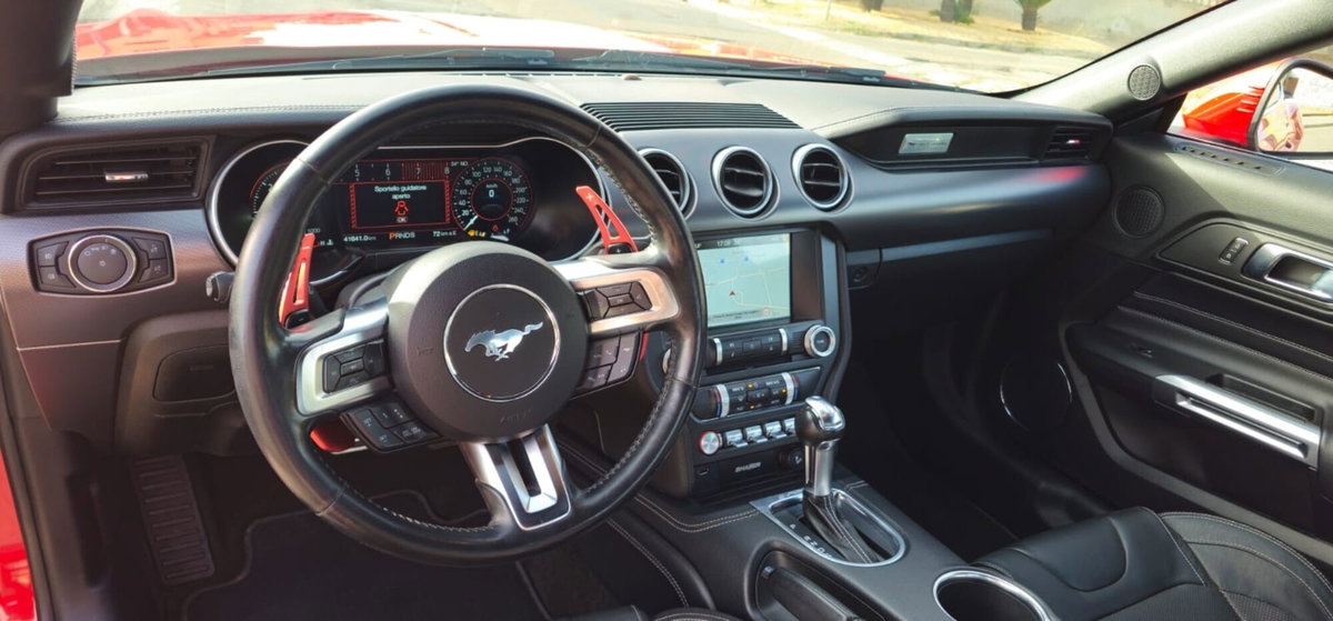 Ford Mustang Coupé Fastback 2.3 EcoBoost aut. (4)