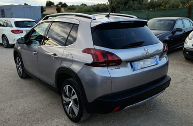 Peugeot 2008 120 S&S Crossway (3)