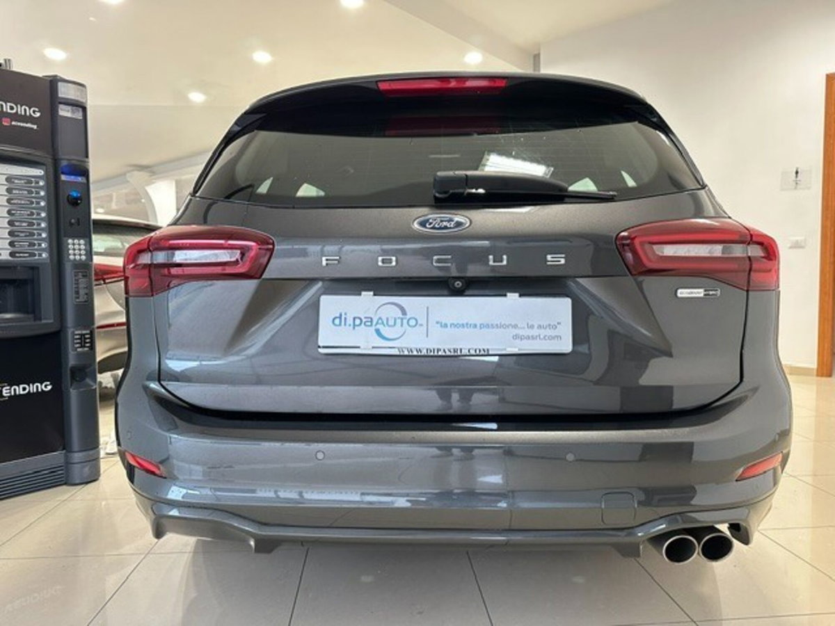 Ford Focus Station Wagon 1.0 EcoBoost Hybrid 125 CV SW ST-Line (5)