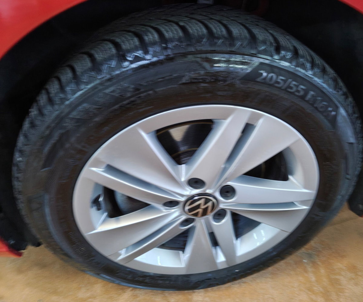 Volkswagen Golf 2.0 TDI SCR Life (7)