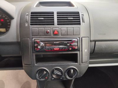 Volkswagen Polo 1.4 TDI 5p. Trendline (12)