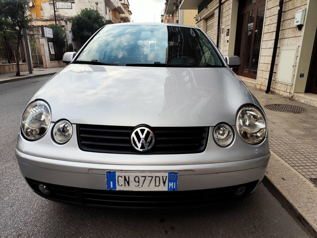 Volkswagen Polo 1.4 TDI 5p. Trendline (2)