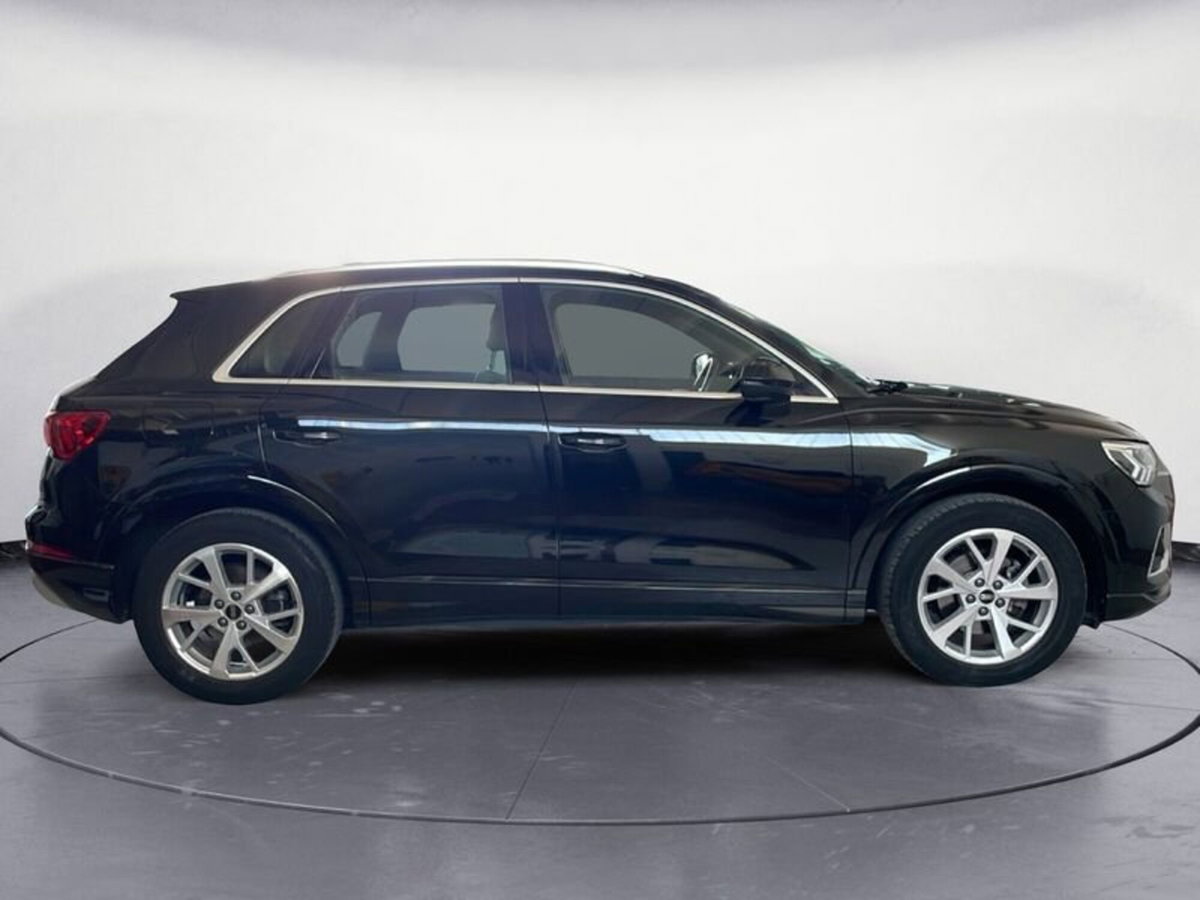 Audi Q3 2.0 tdi Business Advanced 150cv s-tronic (8)