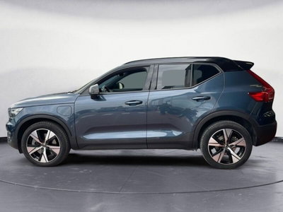 Volvo XC40 T5 Recharge Plug-in Hybrid R-design (4)