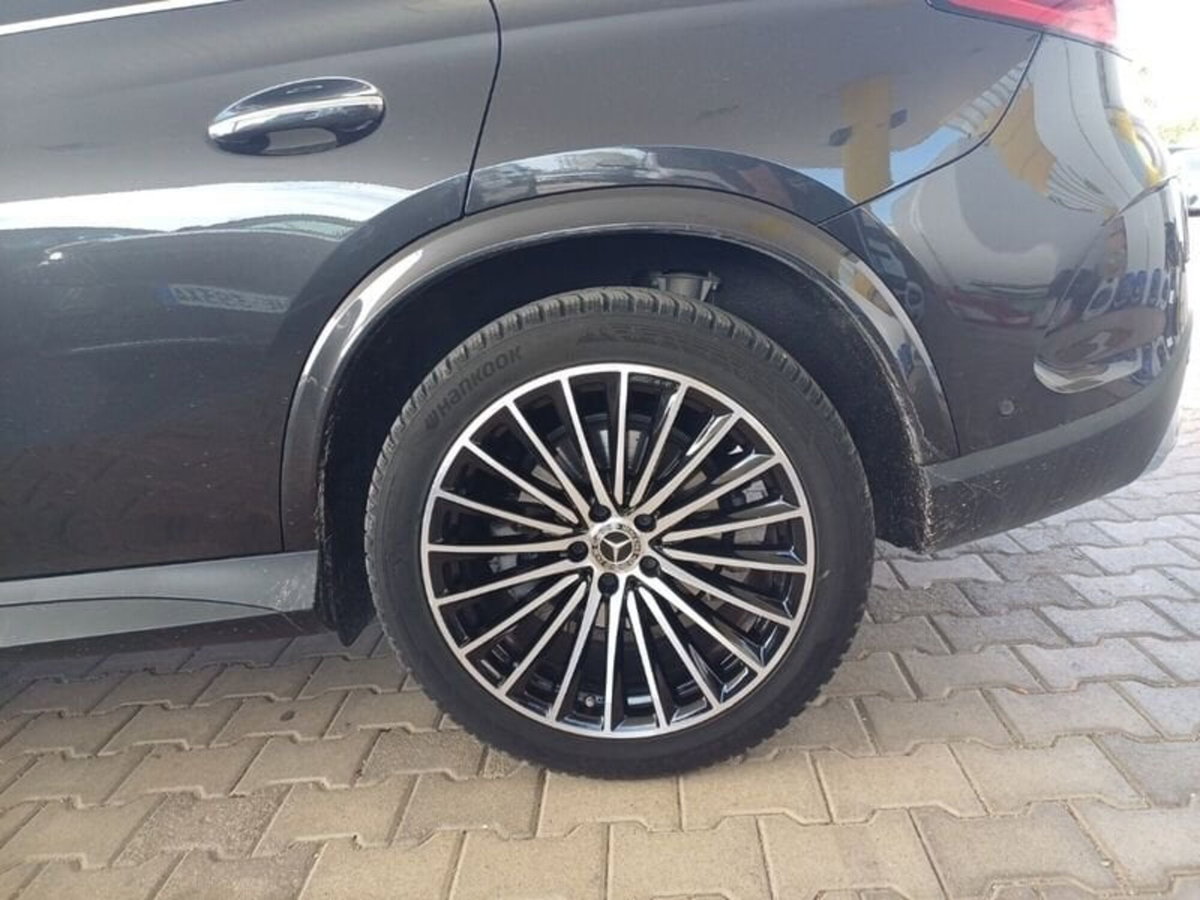 Mercedes-Benz GLC SUV 220 d AMG Line Premium Plus 4matic auto (14)
