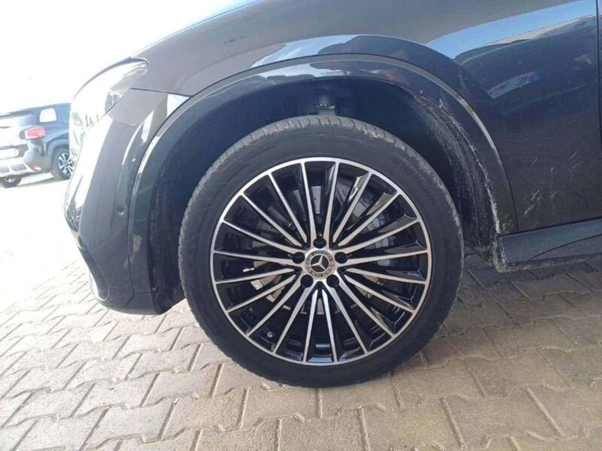 Mercedes-Benz GLC SUV 220 d AMG Line Premium Plus 4matic auto (15)