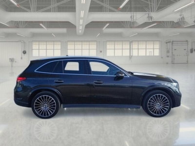 Mercedes-Benz GLC SUV 220 d AMG Line Premium Plus 4matic auto (3)
