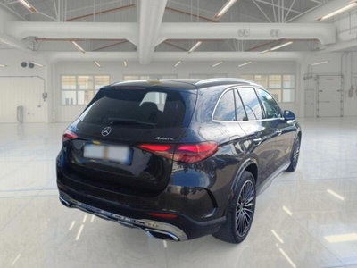 Mercedes-Benz GLC SUV 220 d AMG Line Premium Plus 4matic auto (5)