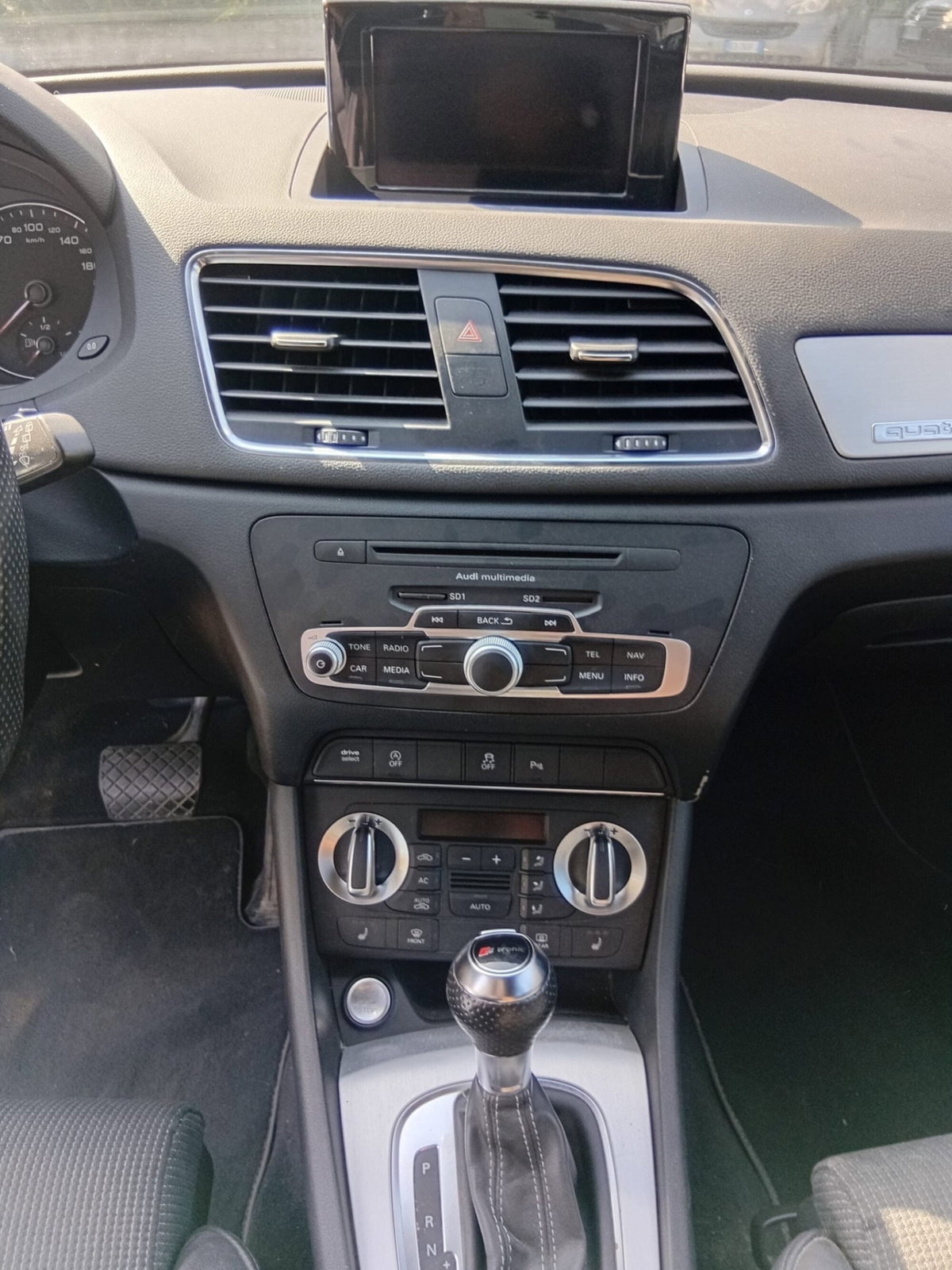 Audi Q3 2.0 TDI 177 CV quattro S tronic Advanced Plus (10)