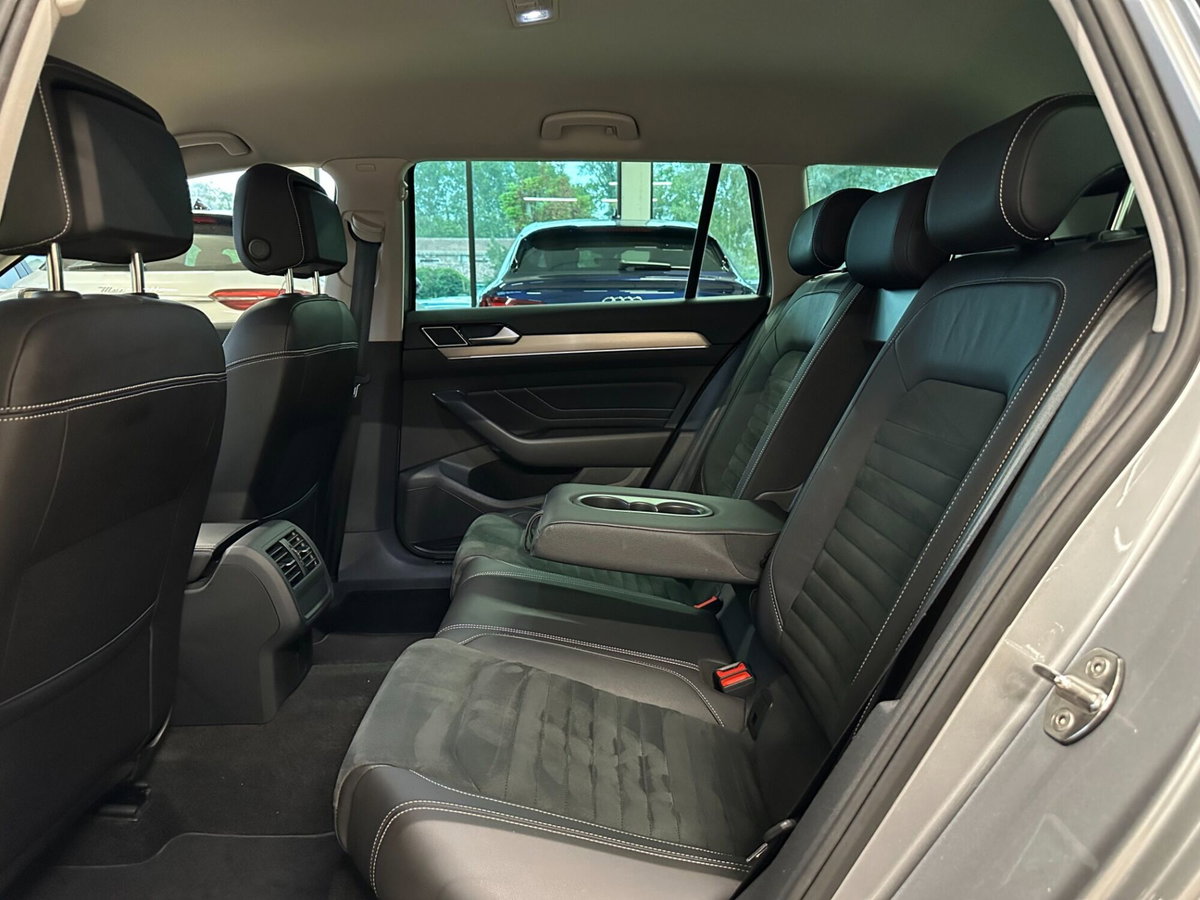 Volkswagen Passat Variant 2.0 TDI DSG Comfortline BlueMotion Technology (9)