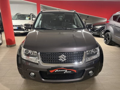 Suzuki Grand Vitara 1.9 DDiS 3 porte Offroad (2)