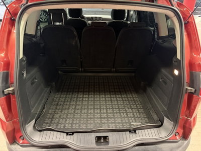 Ford S-Max 2.0 TDCi 140CV (11)
