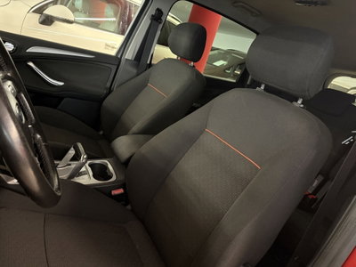 Ford S-Max 2.0 TDCi 140CV (7)