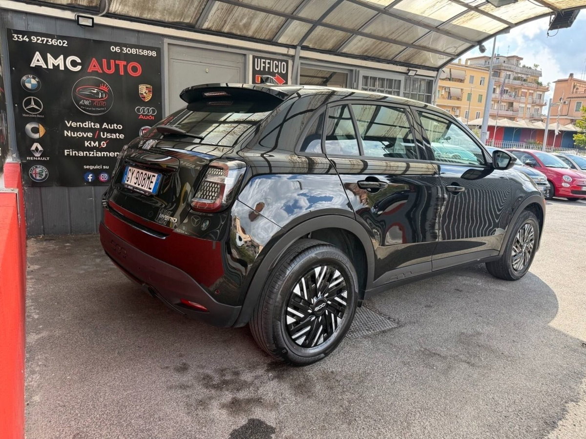 Fiat 600 1.2 hybrid Icon 110cv auto (12)