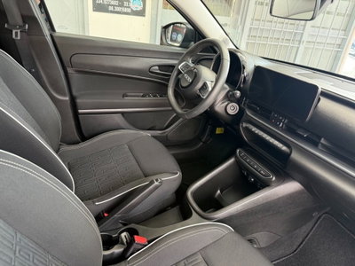 Fiat 600 1.2 hybrid Icon 110cv auto (17)