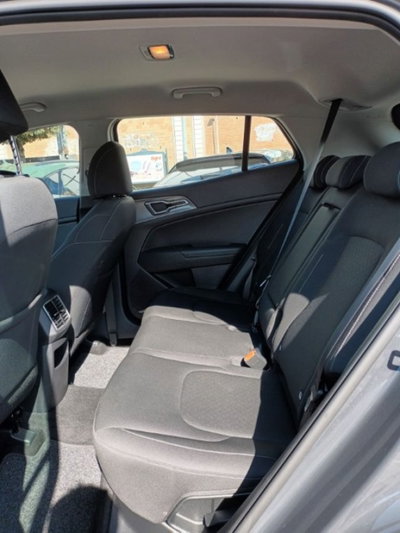 Kia Sportage 1.6 crdi mhev Business dct (8)