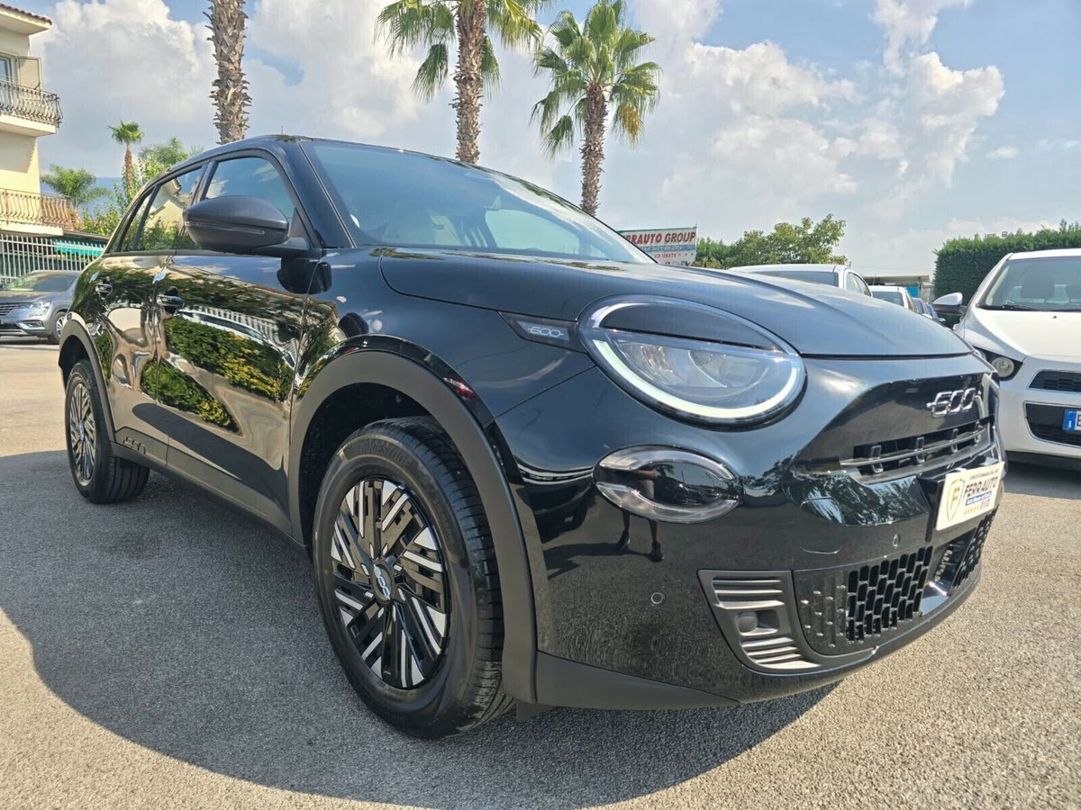 Fiat 600 1.2 Business 100cv (13)