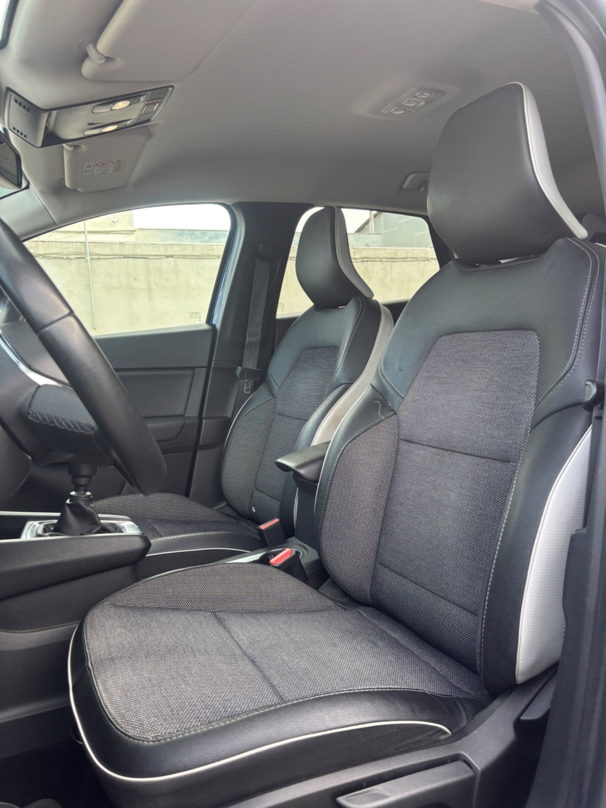 Renault Captur TCe 100 CV GPL FAP Intens (8)