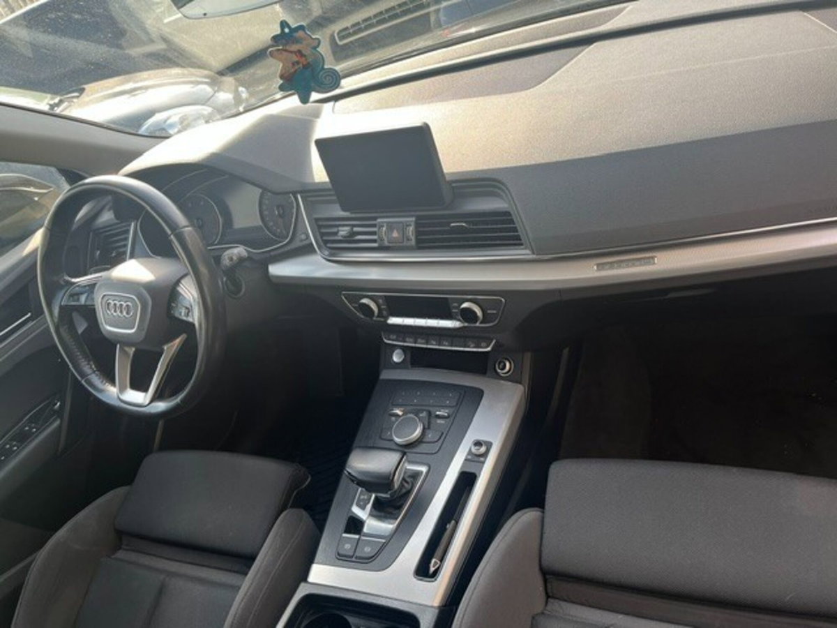 Audi Q5 40 TDI quattro S tronic Sport (3)