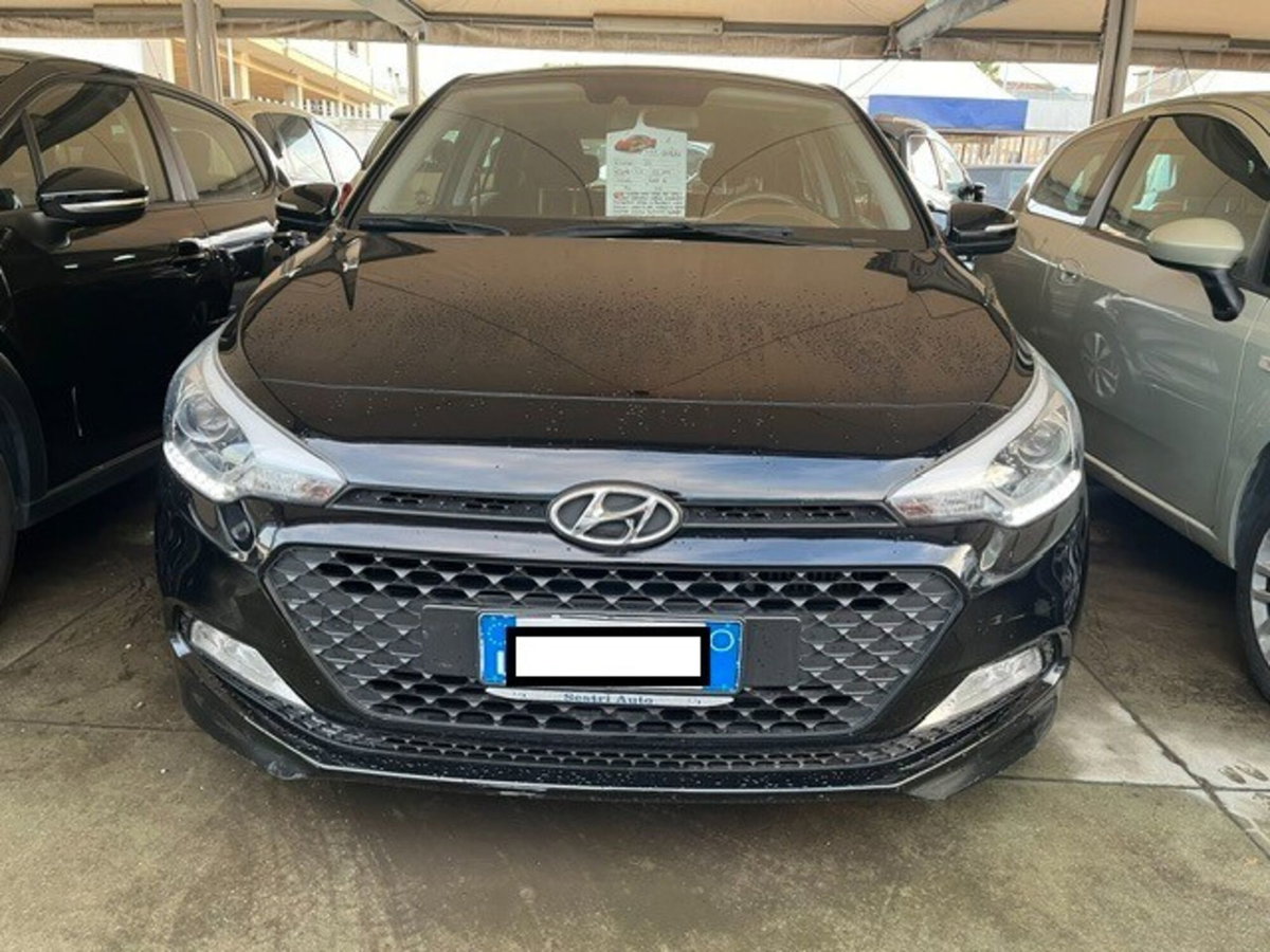 Hyundai i20 1.4 CRDi 5p. Comfort (2)