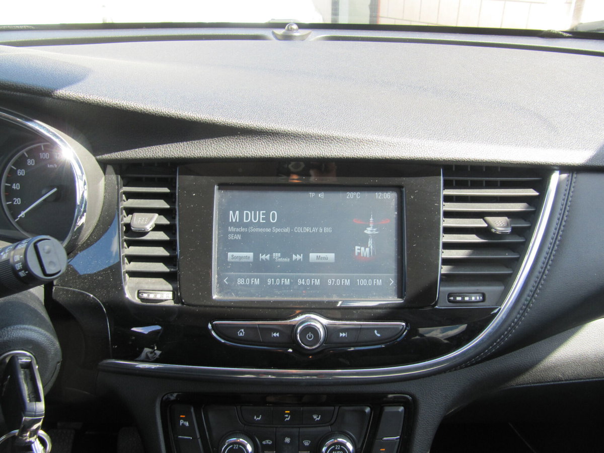 Opel Mokka 1.4 Turbo GPL Tech 140CV 4x2 Cosmo b-Color (7)