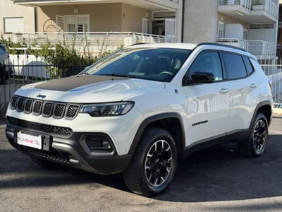 Jeep Compass 1.3 T4 240CV PHEV AT6 4xe Trailhawk (8)