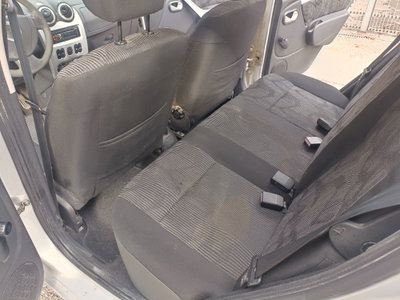 Dacia Sandero 1.4 8V GPL (10)