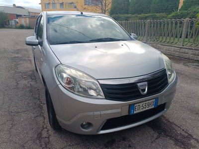 Dacia Sandero 1.4 8V GPL (2)