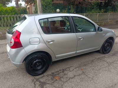 Dacia Sandero 1.4 8V GPL (6)