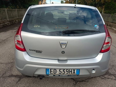 Dacia Sandero 1.4 8V GPL (8)