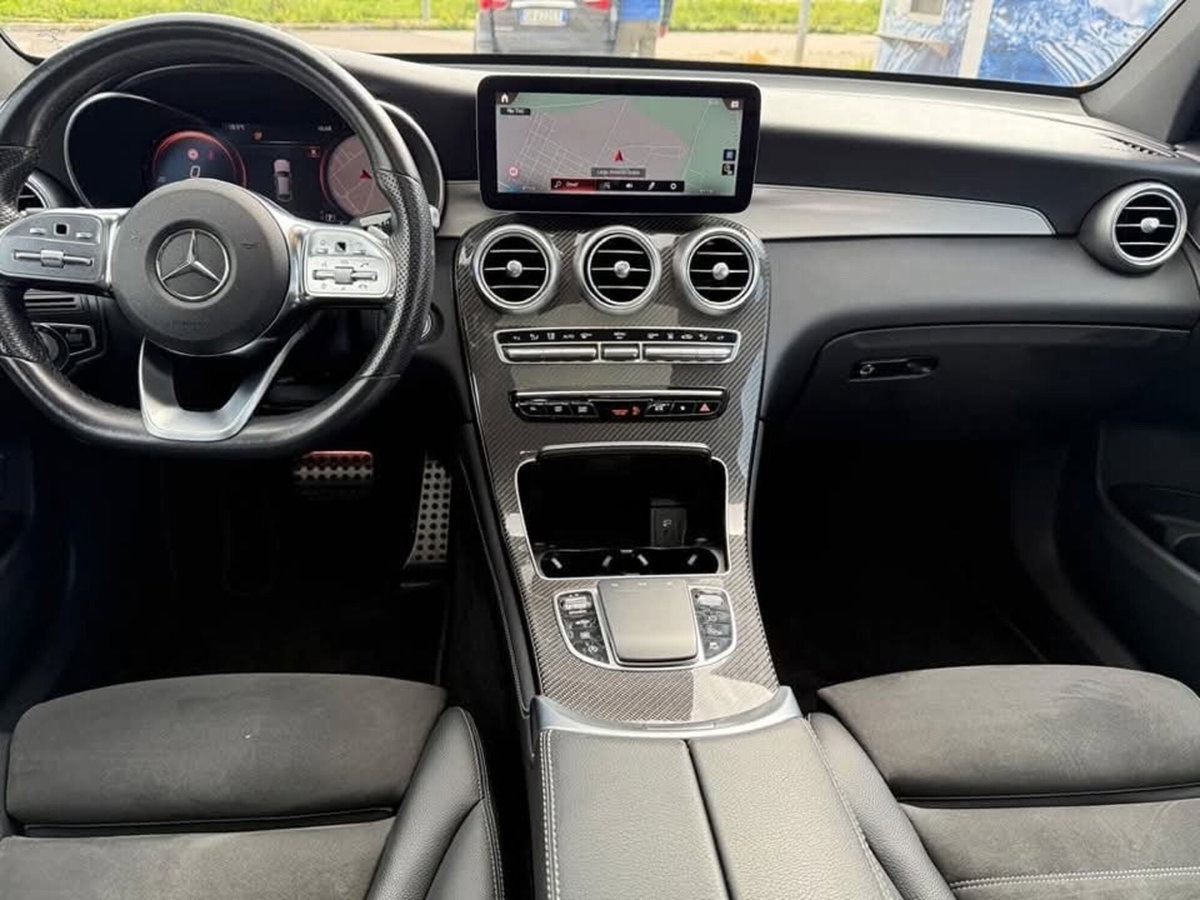 Mercedes-Benz GLC Coupé 300 d 4Matic Coupé Premium (4)