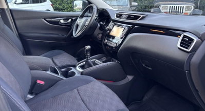 Nissan Qashqai 1.5 dCi Tekna (13)