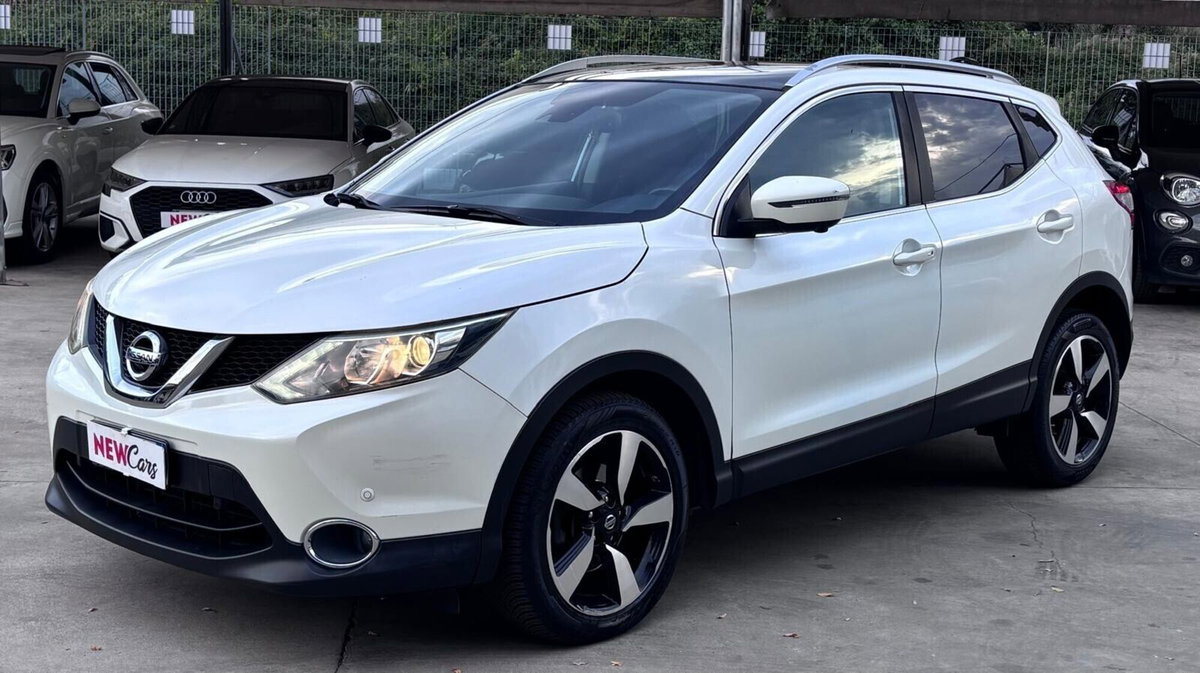 Nissan Qashqai 1.5 dCi Tekna (3)