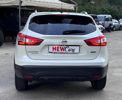 Nissan Qashqai 1.5 dCi Tekna (5)