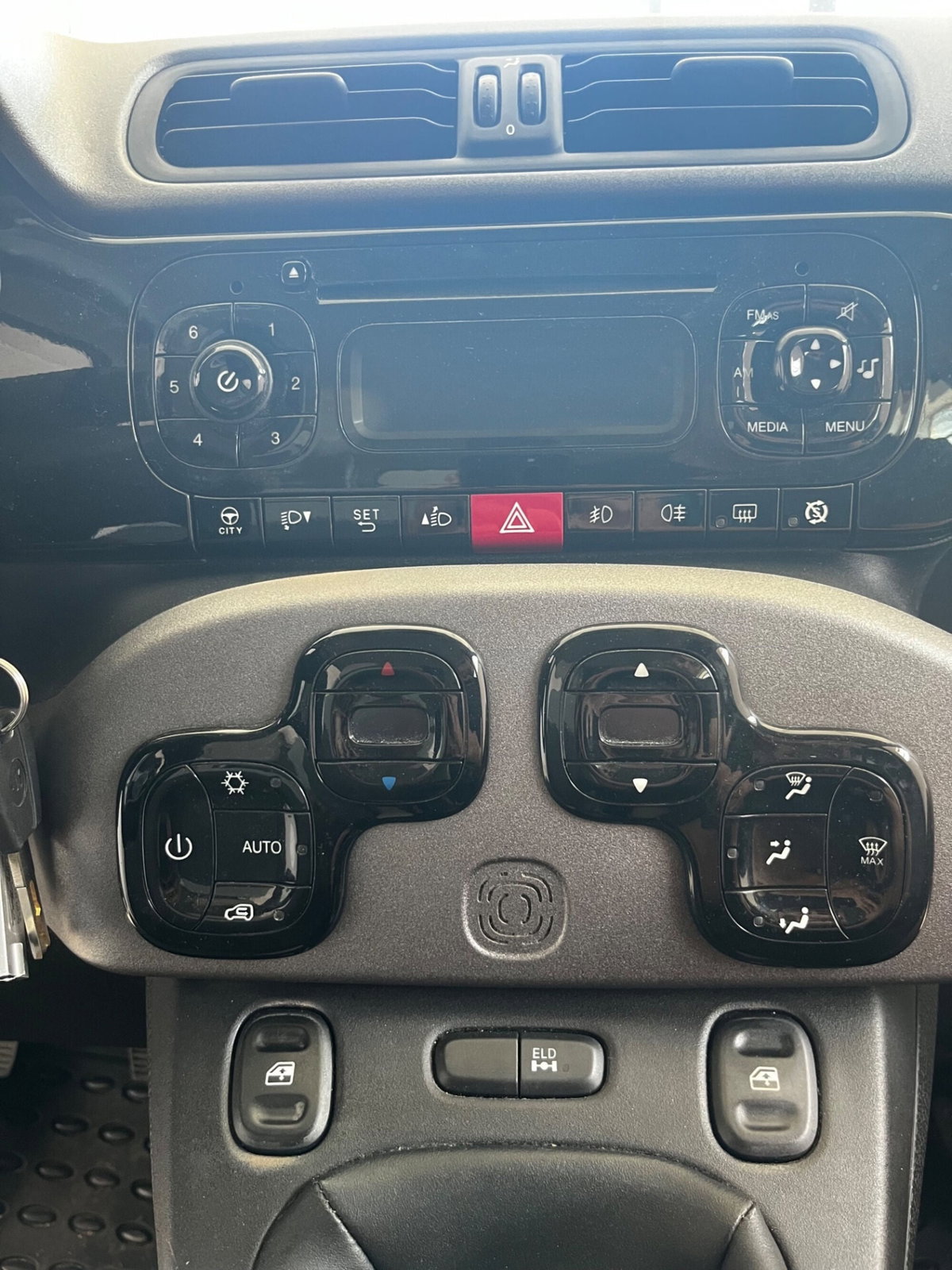 Fiat Panda 1.3 MJT S&S 4x4 Antartica (15)